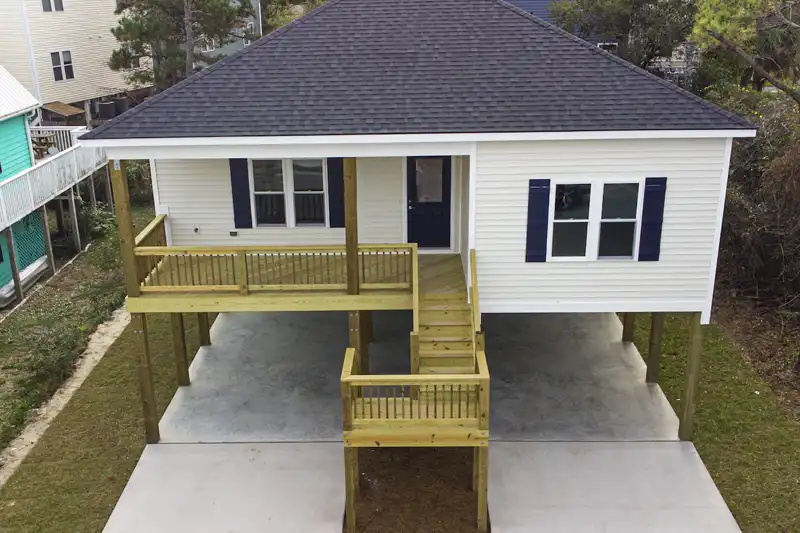 carolina beach home on pilings